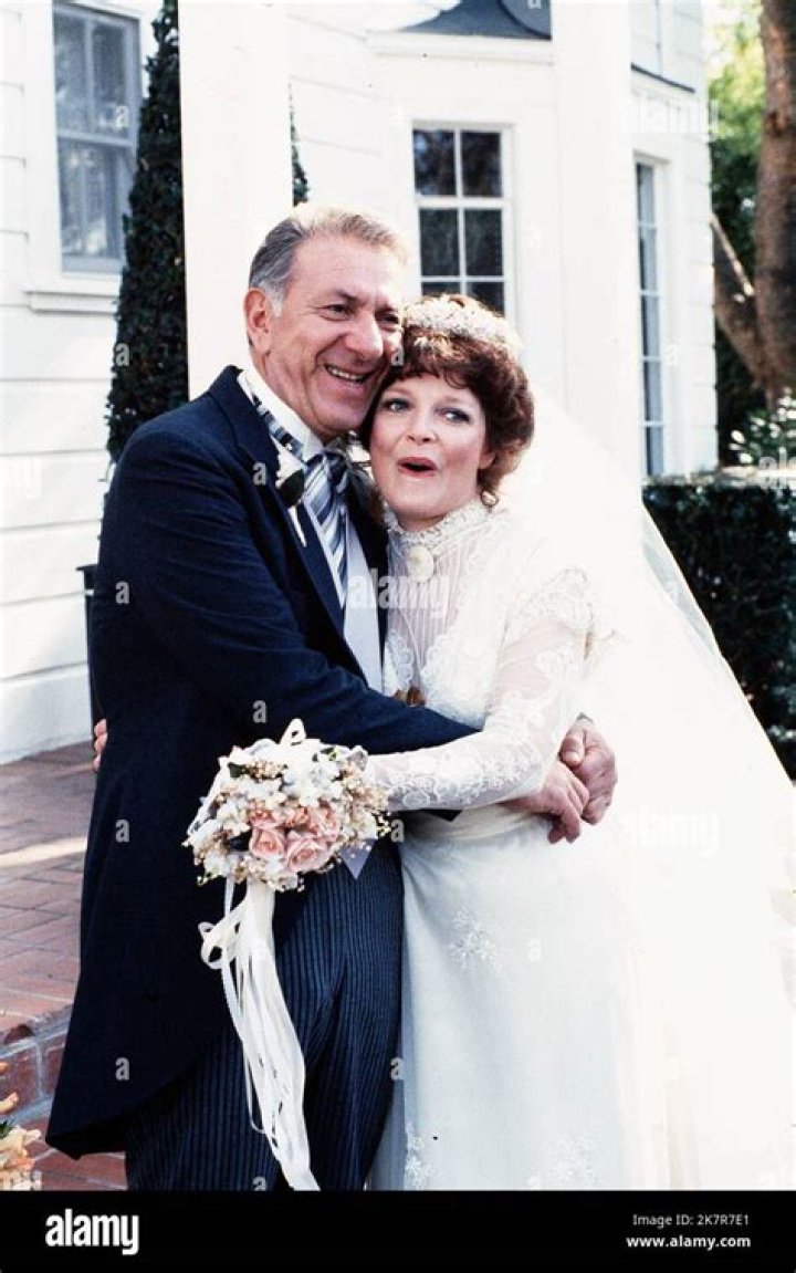 Anita Gillette - Age, Family, Bio