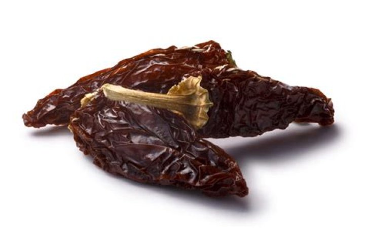 Are chipotle peppers dried jalapenos?