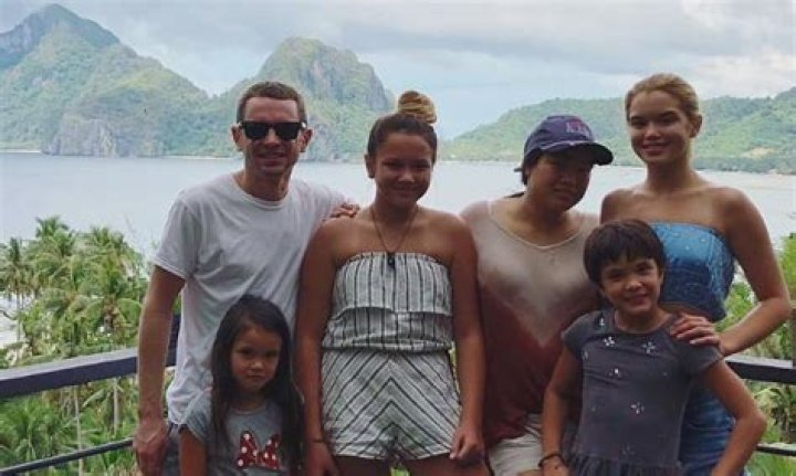 Bless Berelc - Age, Family, Bio