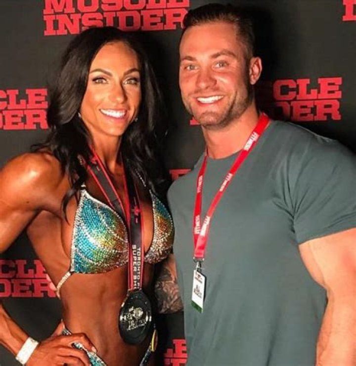 
Bodybuilder Iain Valliere Wife Melissa Valliere Is Also An IFBB Pro 