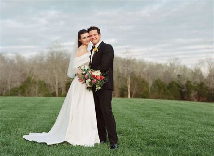 Brett Davis - Age, Family, Bio