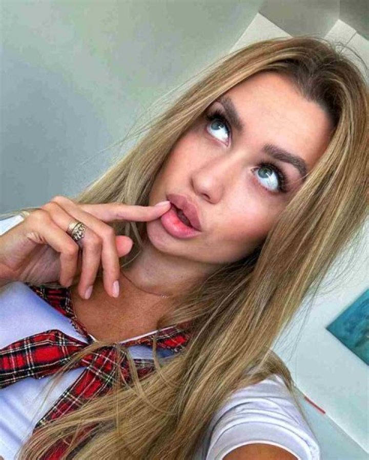 Brooke Macklin – Brookmacklin213 Height, Weight, Net Worth, Age, Birthday, Wikipedia, Who, Nationality, Biography