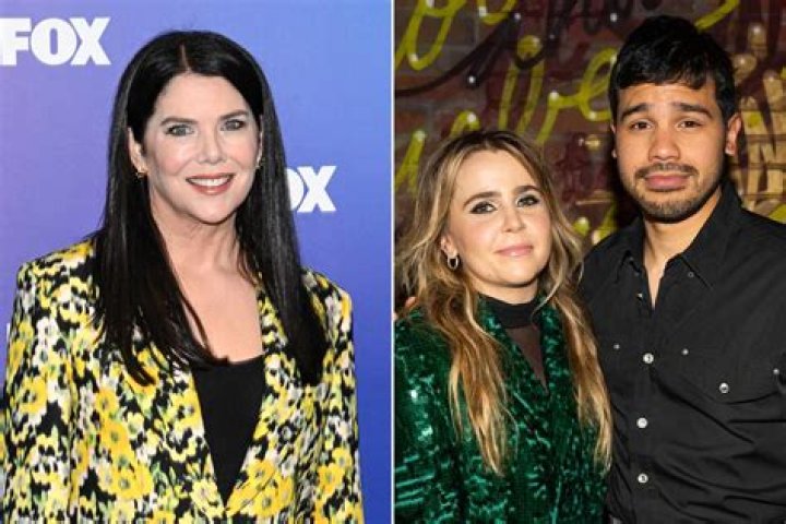 Carlos Valdes (TV Actor) - Age, Family, Bio