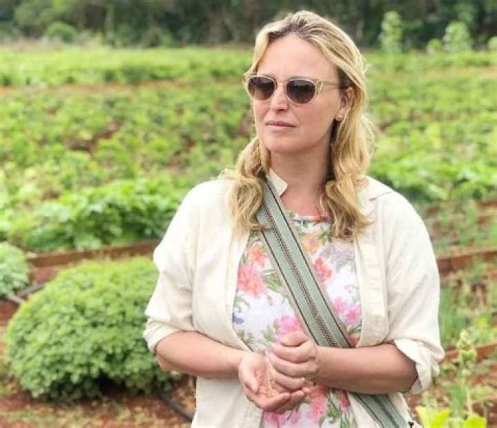 Colombe Jacobsen-Derstine - Age, Family, Bio