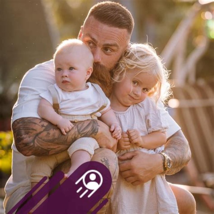 Daki Savic - Age, Family, Bio