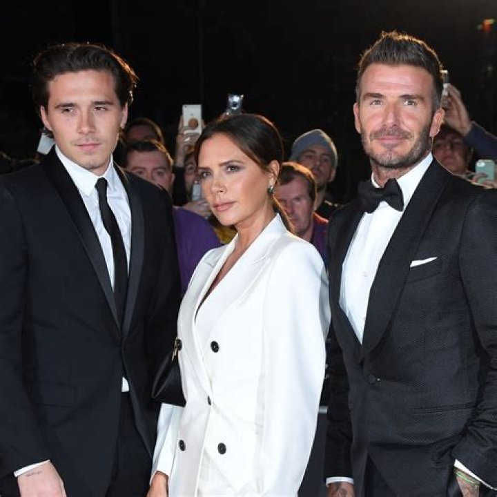 David Beckham & Victoria Beckham son Brooklyn Beckham Biography, Girlfriend. Net Worth
