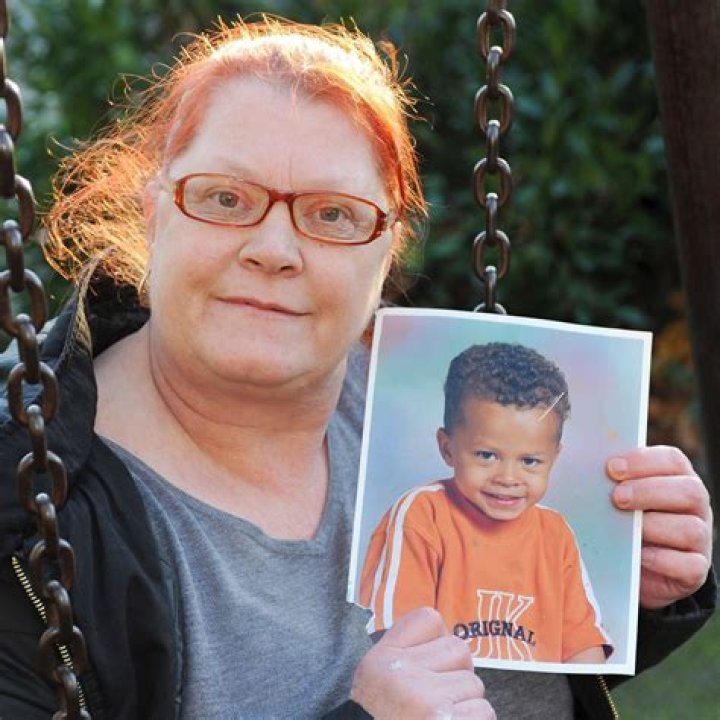 Dele Alli - Age, Family, Bio