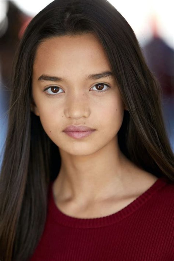 Dominique Hammons - Age, Family, Bio