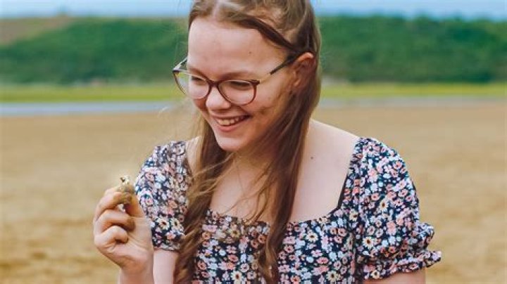 Emma Maggie Davies - Age, Family, Bio