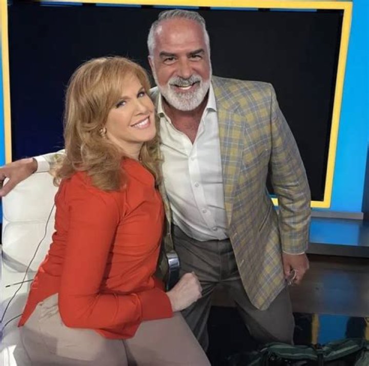 famouswooda - Age, Family, Bio