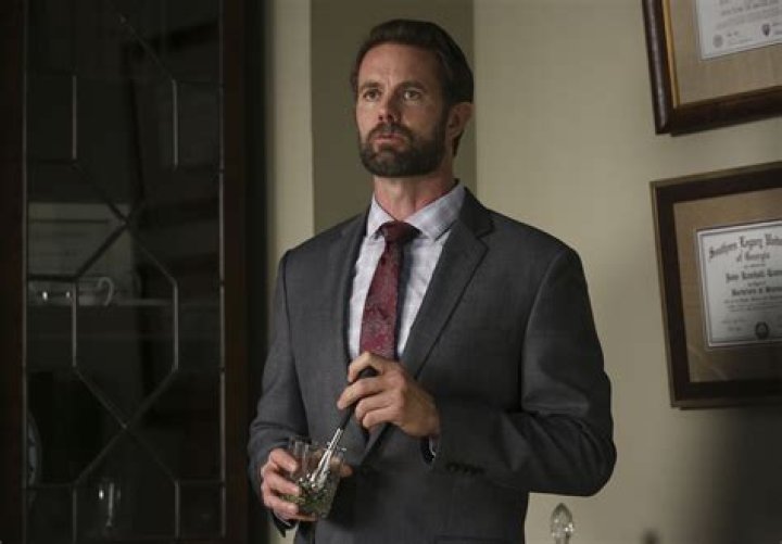 Garret Dillahunt Bio (Wiki) 