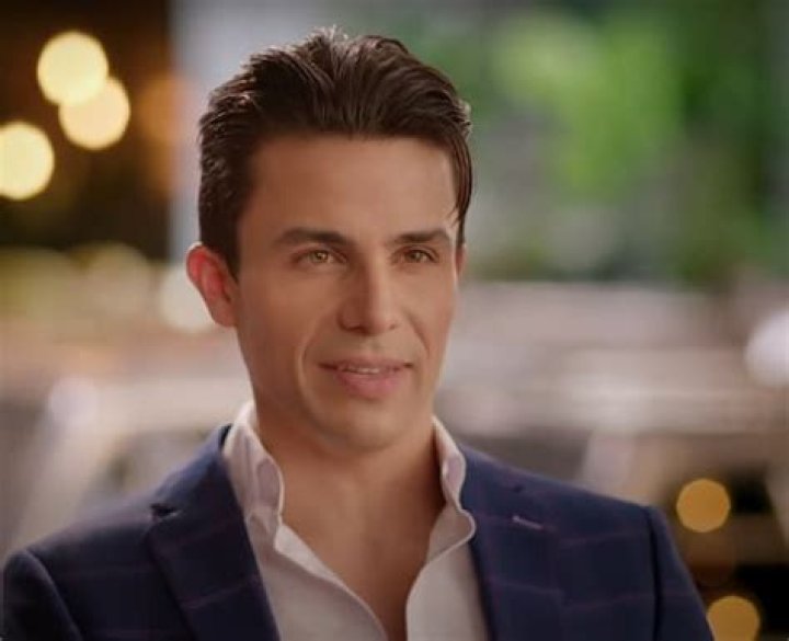 Gio Galicia - Age, Family, Bio