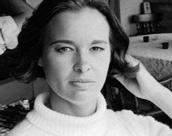 
Gloria Vanderbilt Height, Weight, Net Worth, Age, Birthday, Wikipedia, Who, Instagram, Biography 