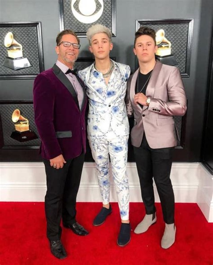 Grant Knoche - Age, Family, Bio