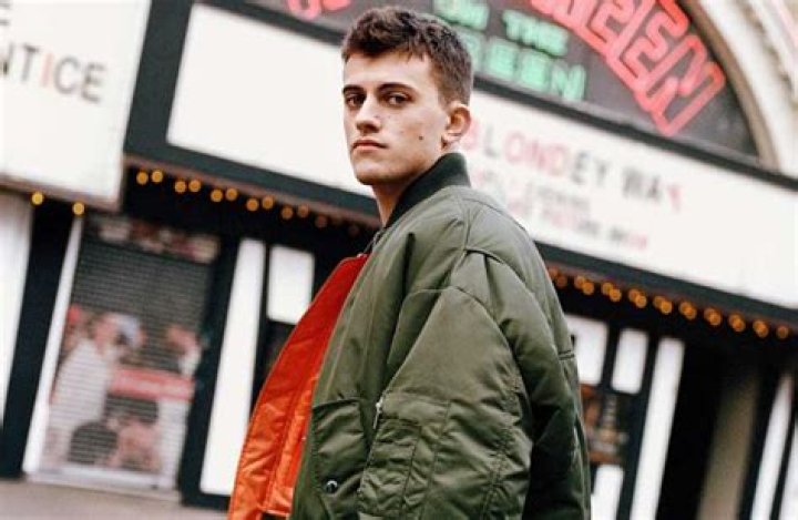 Holly K Dunn Height, Weight, Net Worth, Age, Birthday, Wikipedia, Who, Nationality, Biography