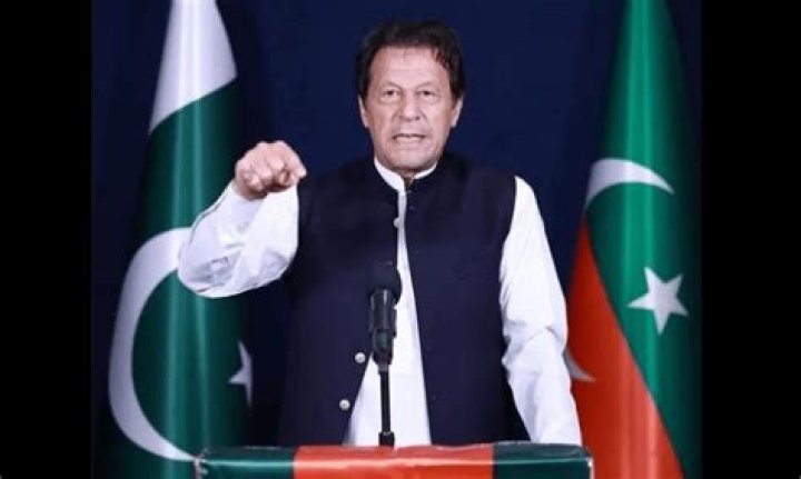 
Imran Khan to launch anti-govt long march within six days 