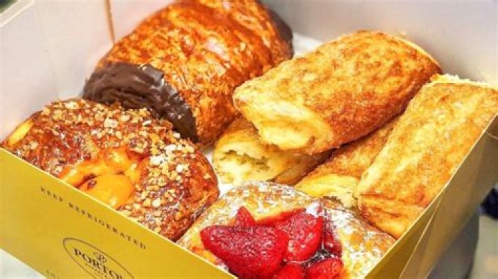 Is Porto bakery a franchise?