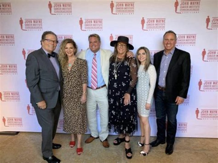 John Robert Bell - Age, Family, Bio