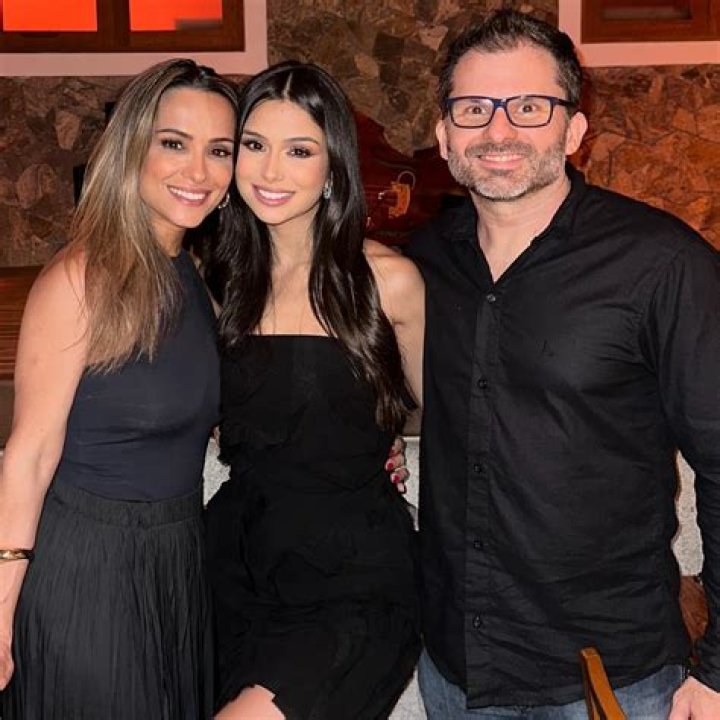 Juliana Gorito - Age, Family, Bio