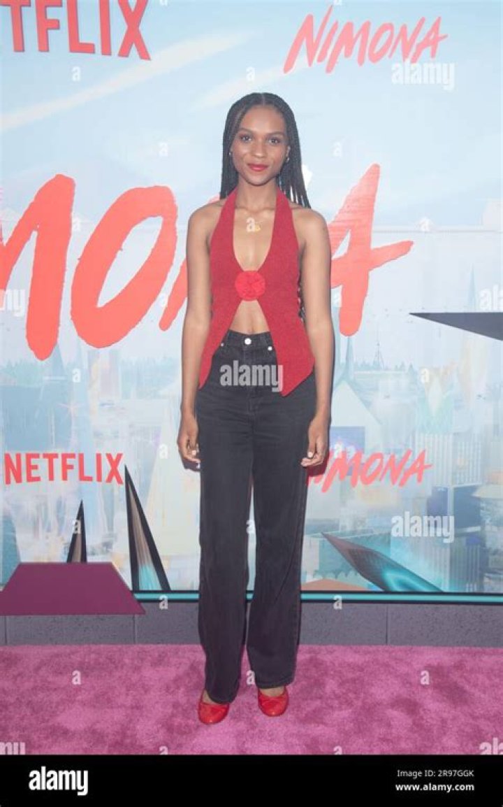 Kaci Walfall - Age, Family, Bio