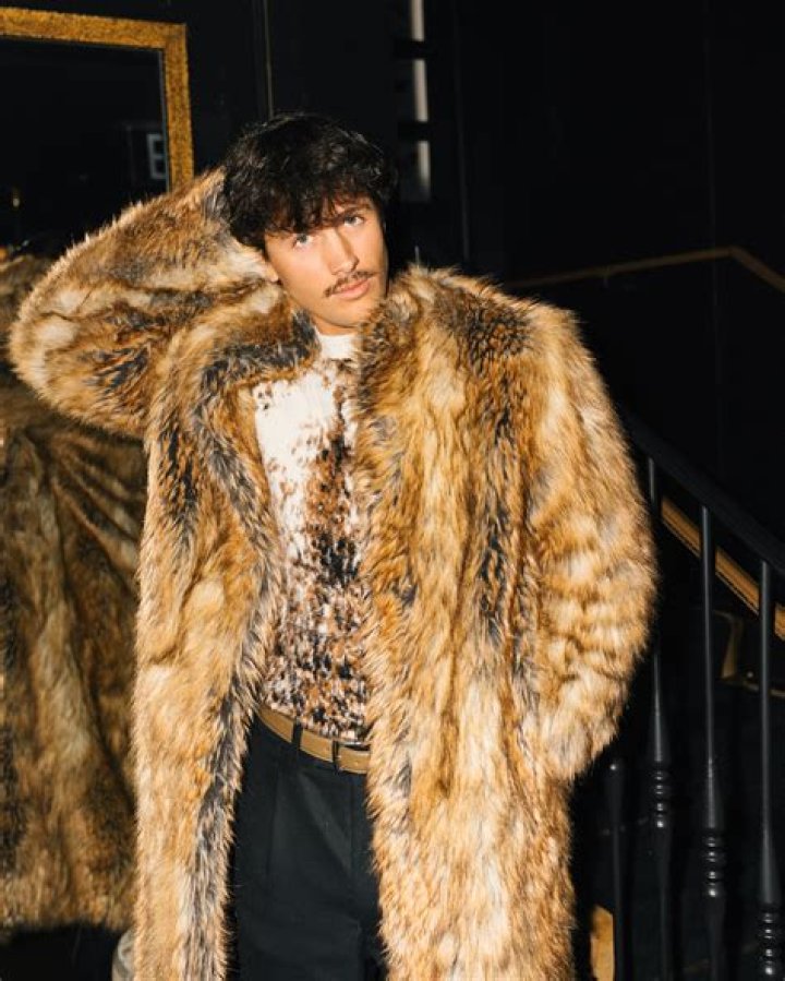 Kira Rausch - Age, Family, Bio