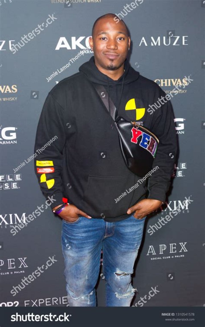 Kris D. Lofton - Age, Family, Bio