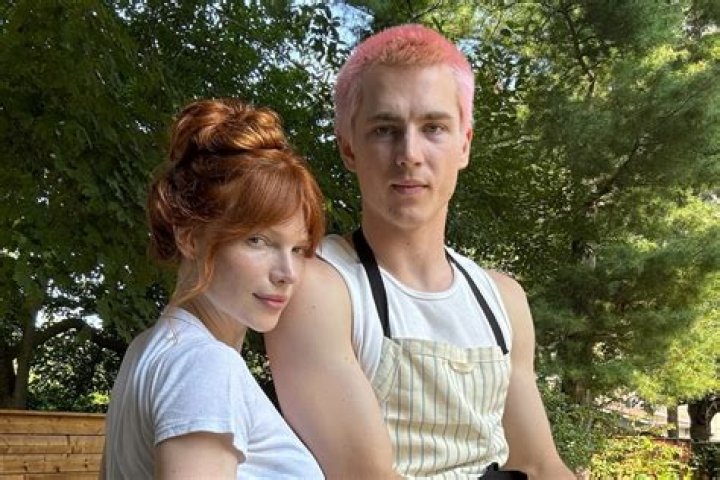 Levi Coralynn - Age, Family, Bio