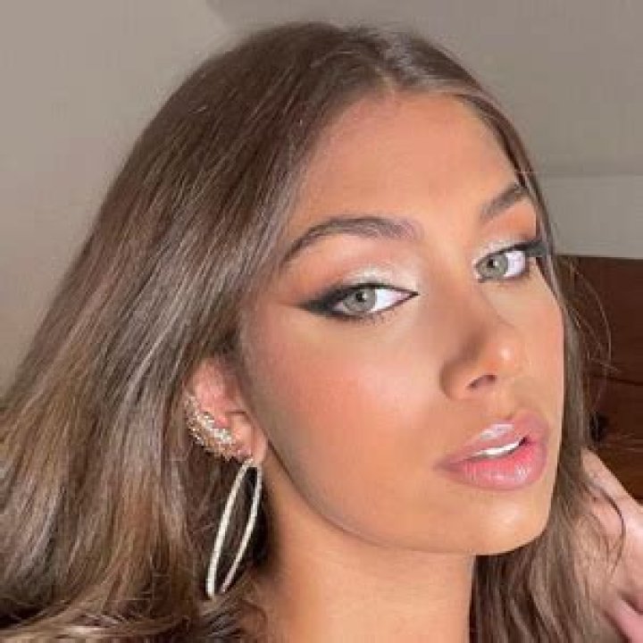 Lina Luaces - Age, Family, Bio