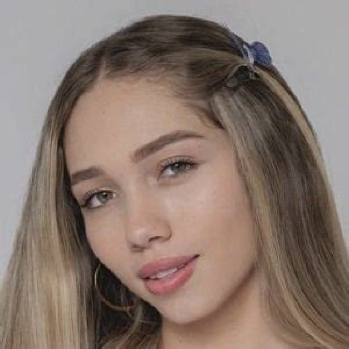 Luna Del Mar Pernia - Age, Family, Bio