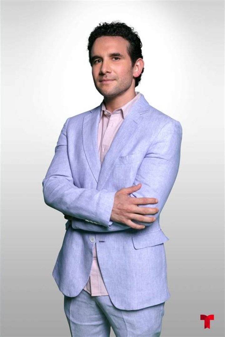 Marco Valdés - Age, Family, Bio