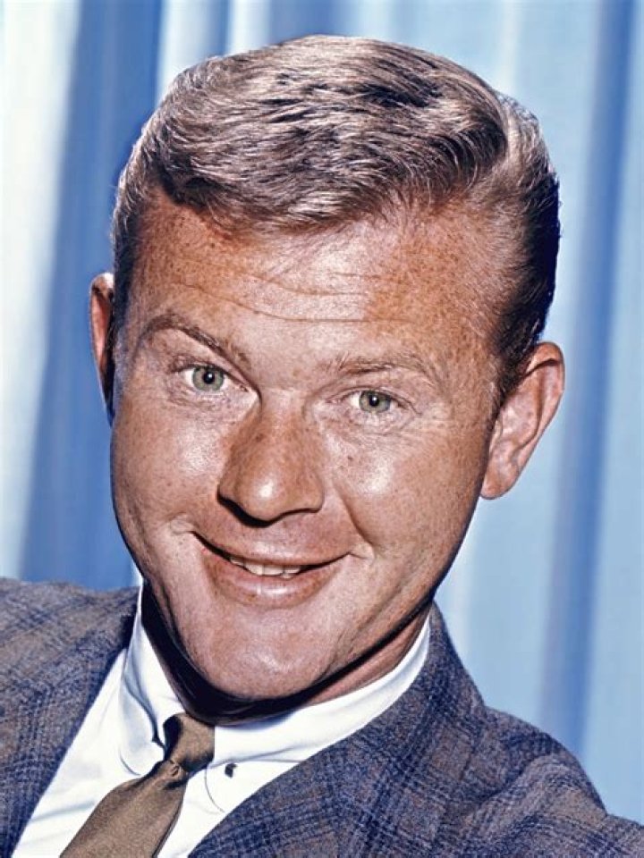 Martin Milner - Trivia, Family, Bio