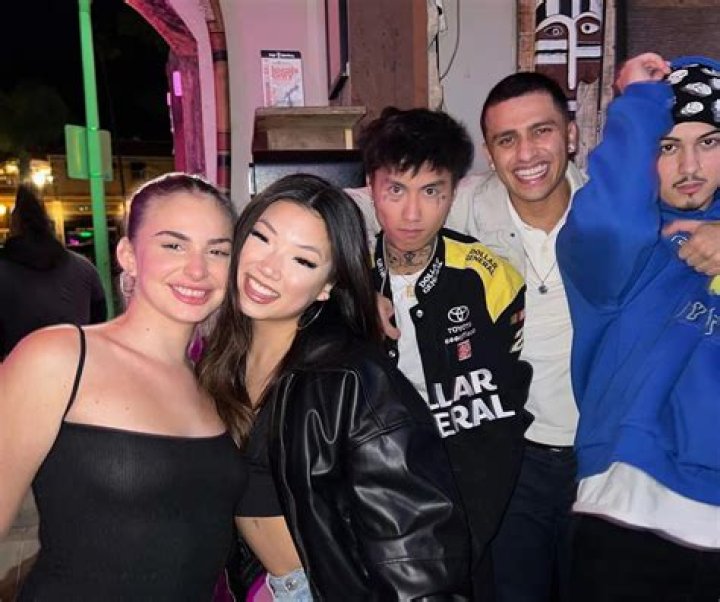 Maru Lee - Age, Family, Bio