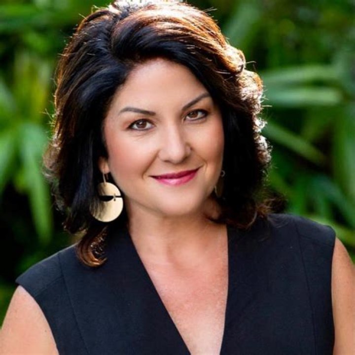 Nancy Álvarez - Age, Family, Bio