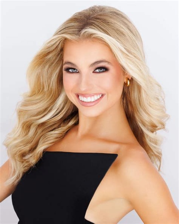 Nicole Kelly (Pageant Contestant) - Age, Family, Bio