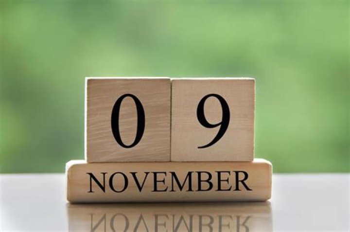 November 9 Birthdays | Famous Birthdays