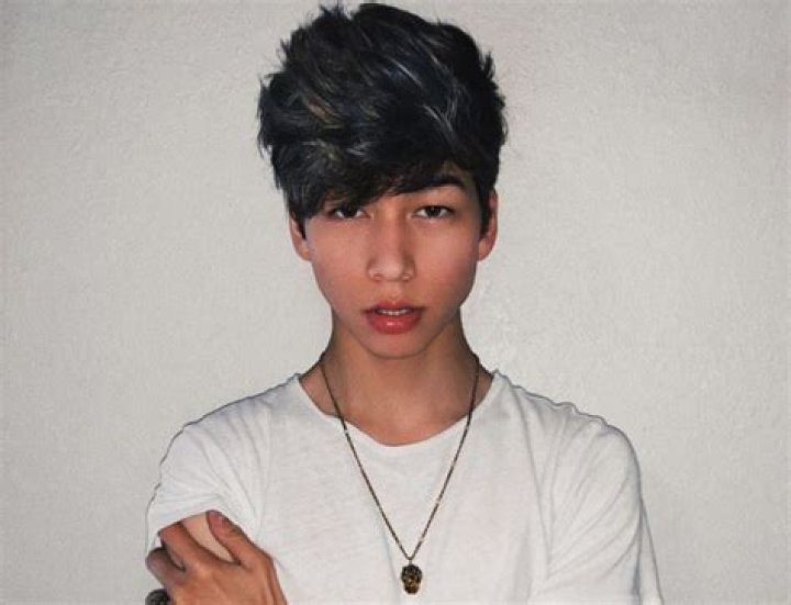 Oliver Moy Bio (Wiki) 