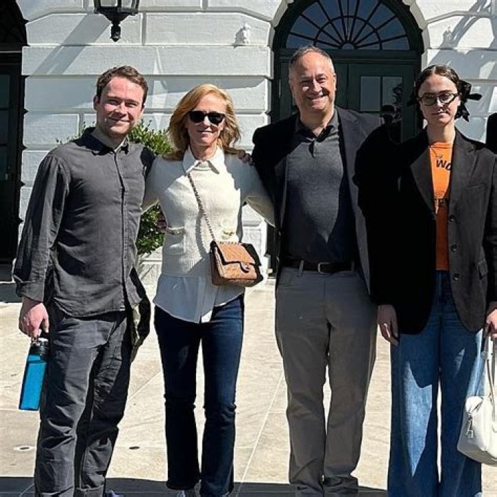 Phyllis Reynolds Naylor - Age, Family, Bio