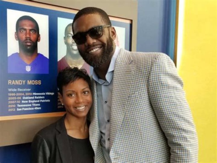 Randy Moss is Married to Wife: Lydia Moss. Kids.