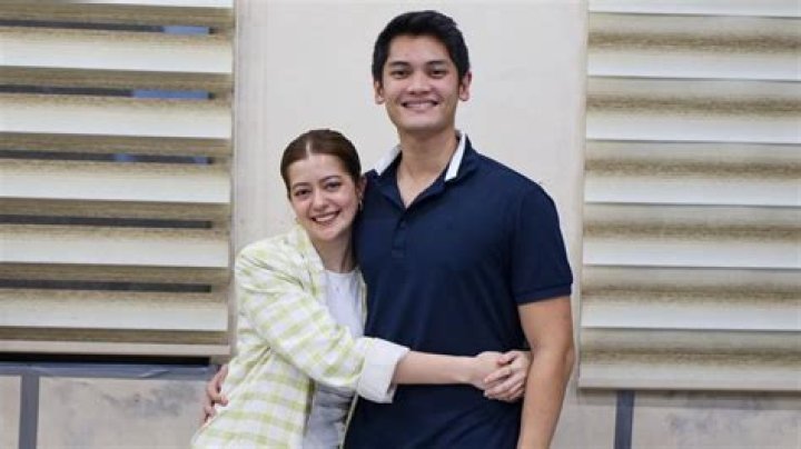 Reya Benitez - Age, Family, Bio