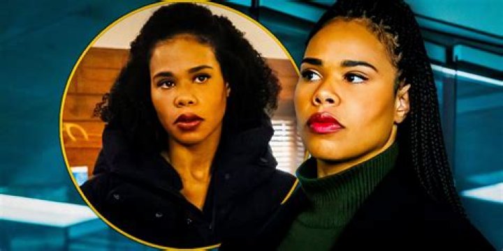 Roxy Sternberg Bio (Wiki) 