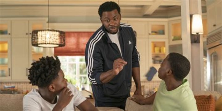 Sabrina Revelle - Age, Family, Bio