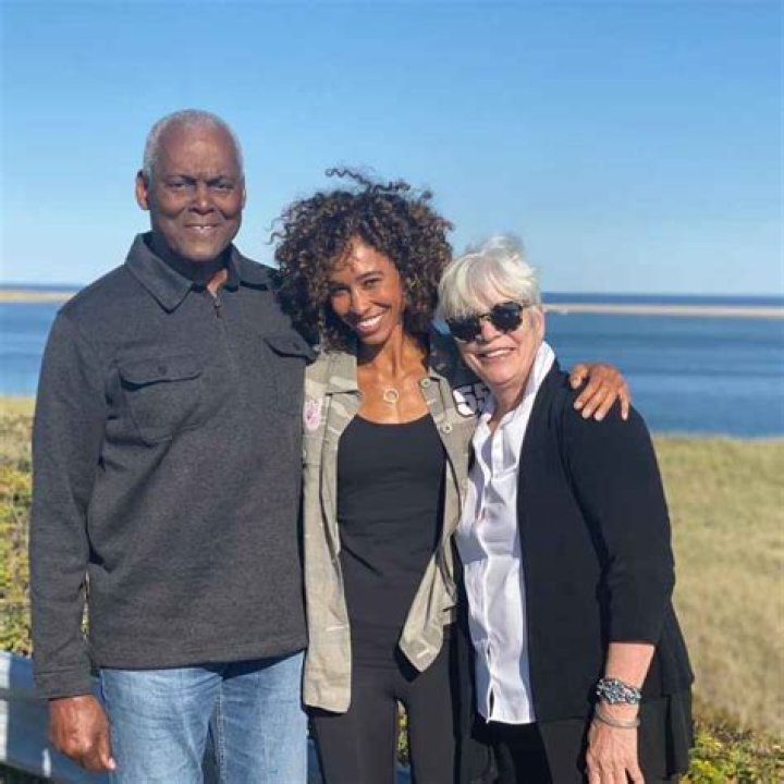 Sage Steele siblings: Courtney Steele, Chad Steele