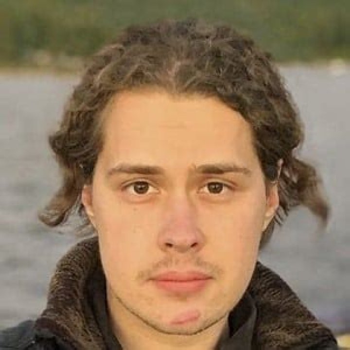 Shawn Stratte - Age, Family, Bio