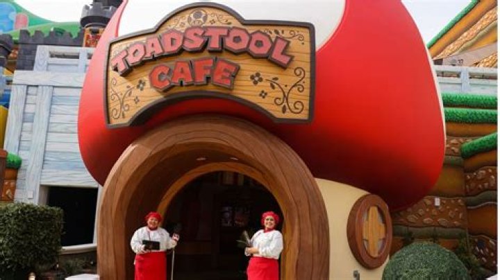 
Super Nintendo World’s Toadstool Café menu explored 
