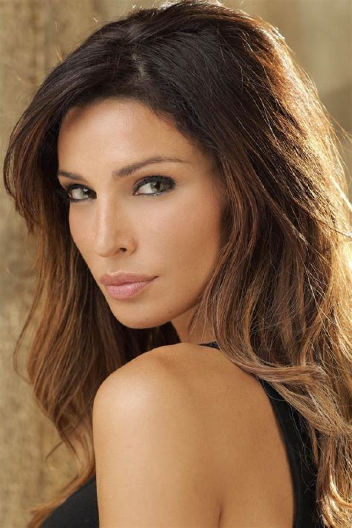 Tina Casciani - Trivia, Family, Bio