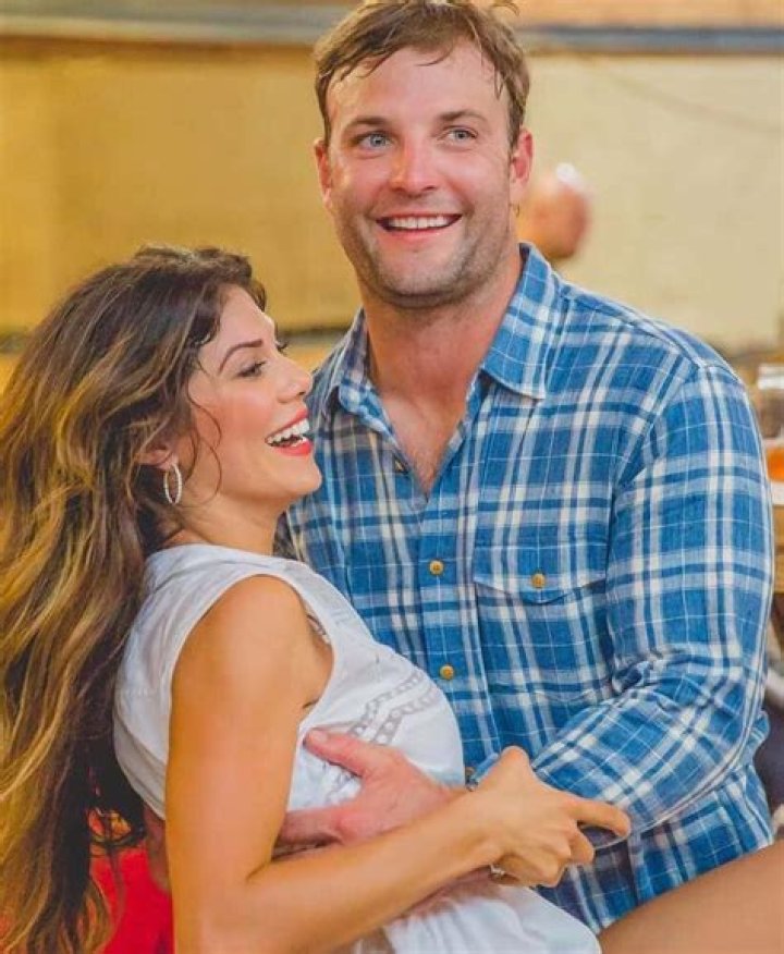 Wes Welker has been Married to his Wife Anna Burns since 2012