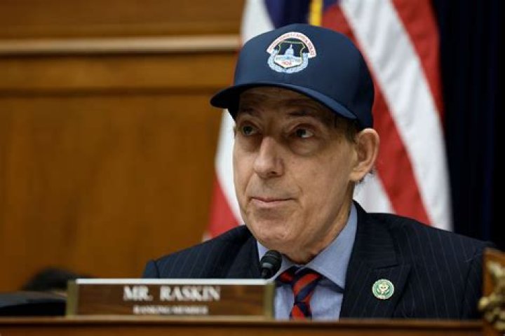 
Why Jamie Raskin wears a bandana: All about Maryland Democrat’s B-cell lymphoma cancer 