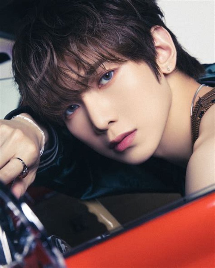 Yeosang - Age, Family, Bio