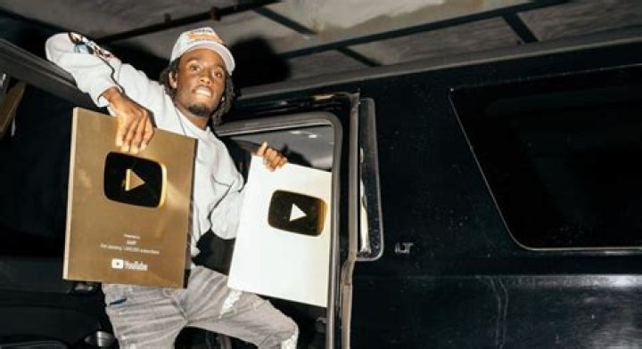 YouTube Stars Born December 27